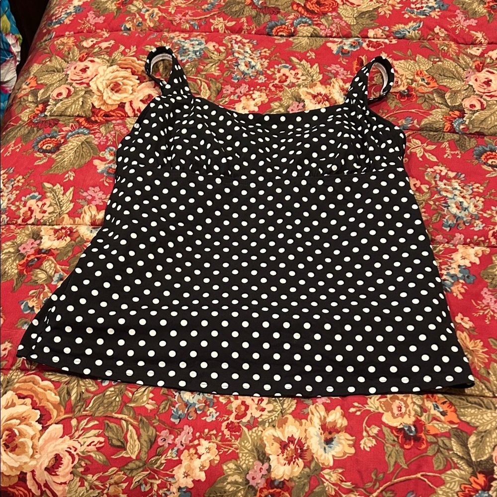 Lands' End Black and White Polka Dot underwire tankini top